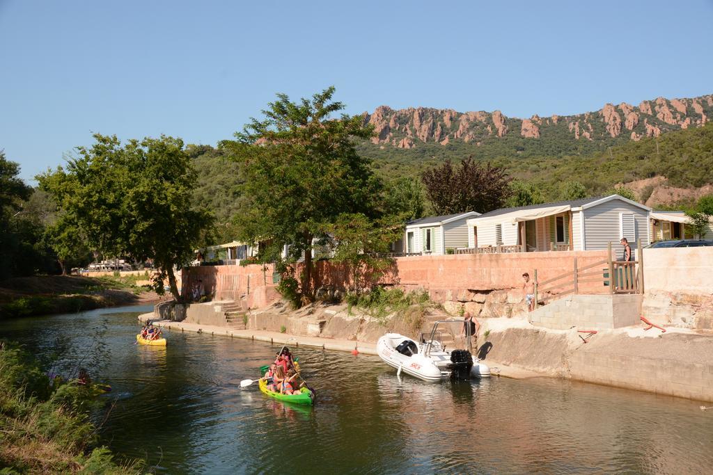 Camping Vallee Du Paradis Saint-Raphaël Εξωτερικό φωτογραφία